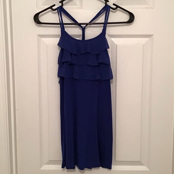 ⭐️Express Women’s Racer Back Tank - Picture 1 of 3